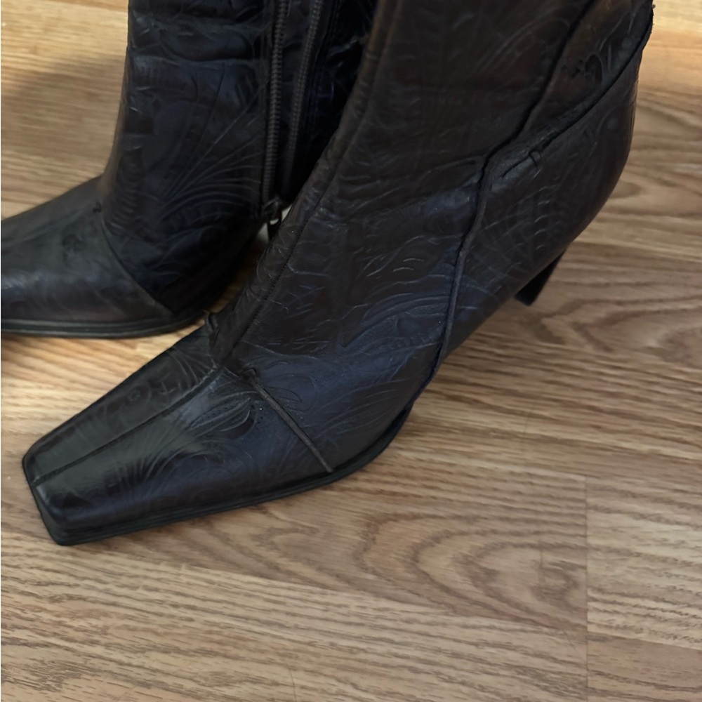 ANTONIO MELANI Black Embossed Heeled Boots